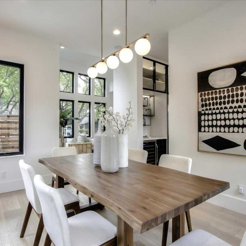 Dining Room in Fred Warner’s CA Home