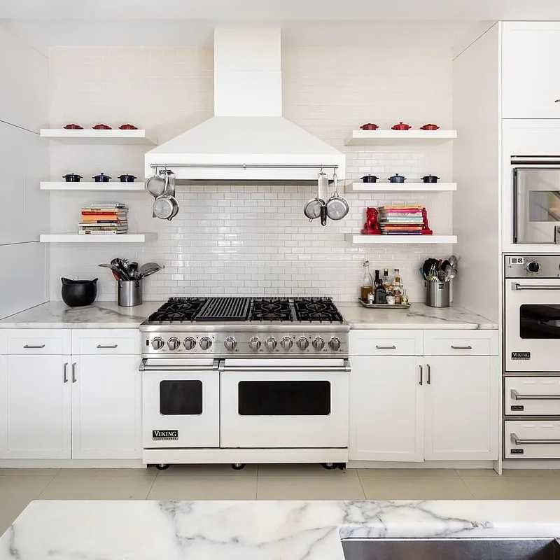 Kitchen in Sting’s Former NYC Penthouse