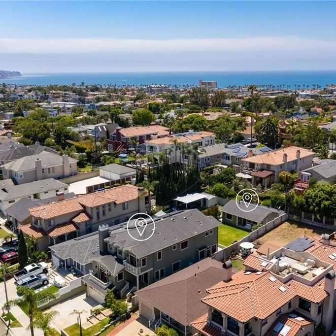 Neighborhood View of Kurt Suzuki’s Former CA Home