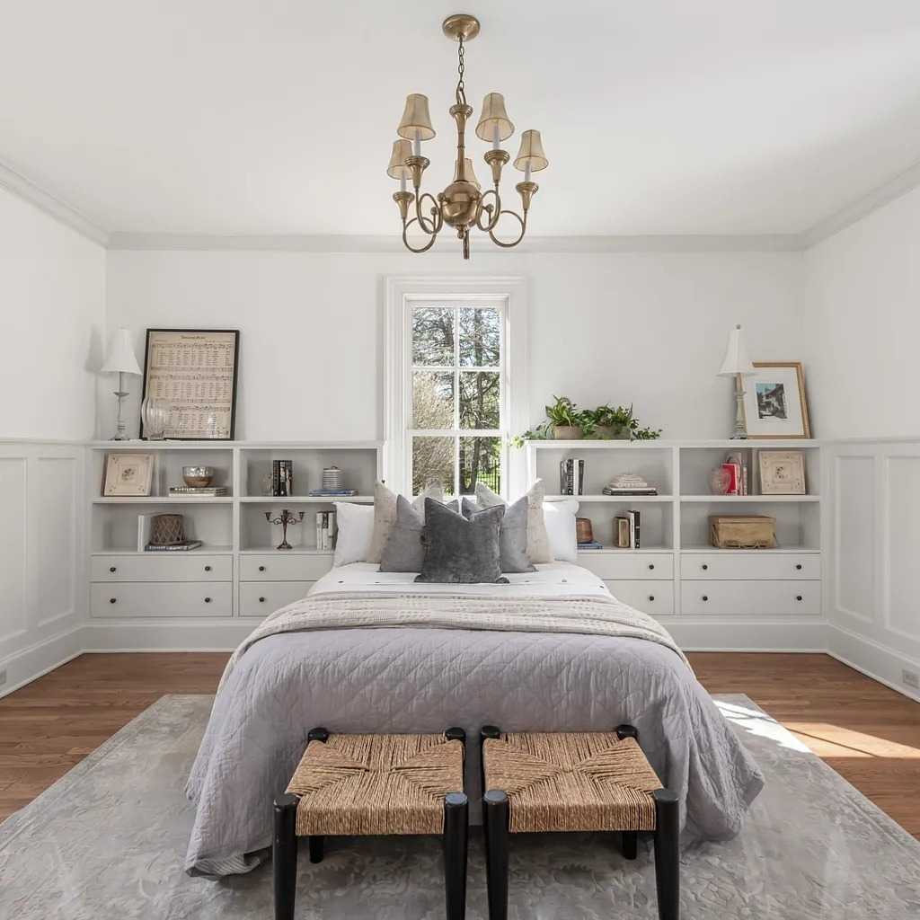 Bedroom in Trisha Yearwood’s Former TN Home