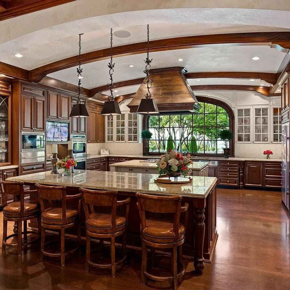 Kitchen in Alan Jackson’s Former TN Home