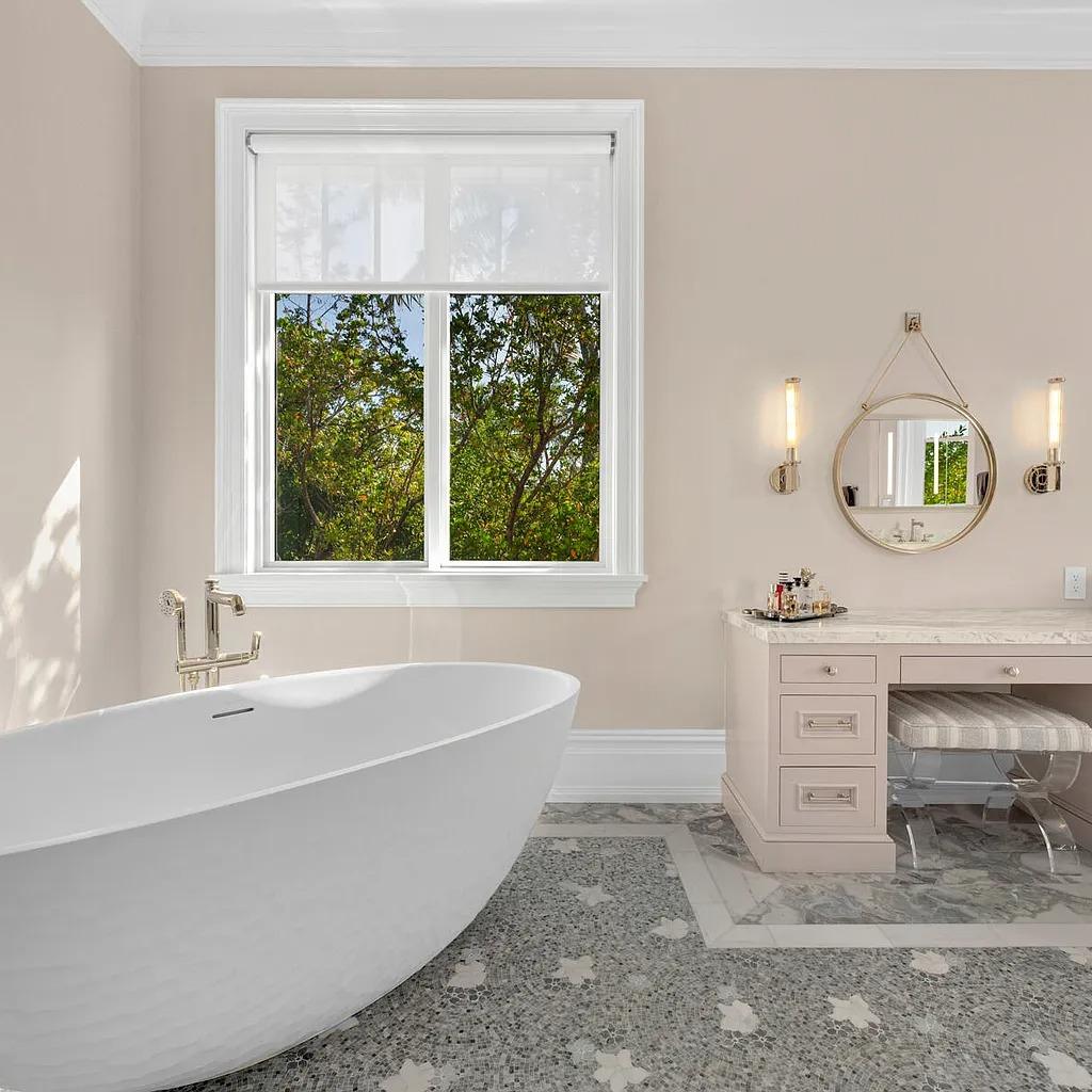 Bathroom in Dave Portnoy’s Former FL Home