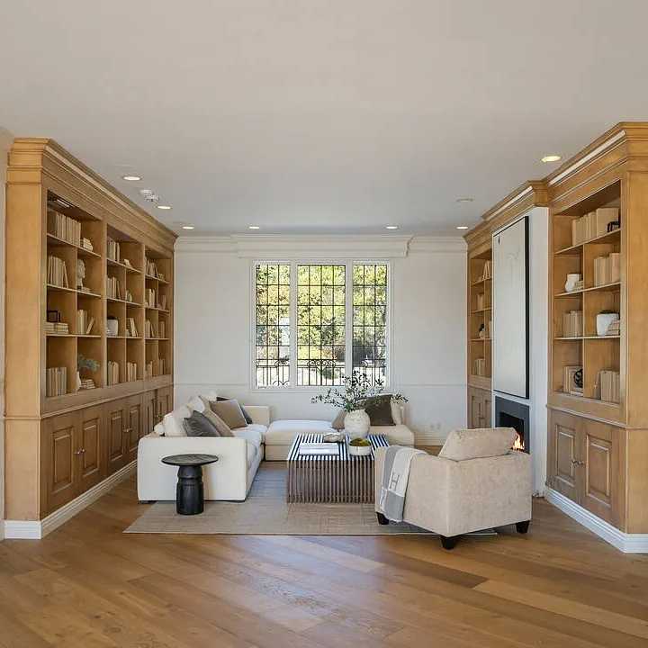 Reading Nook in Heather Dubrow’s Former CA Home