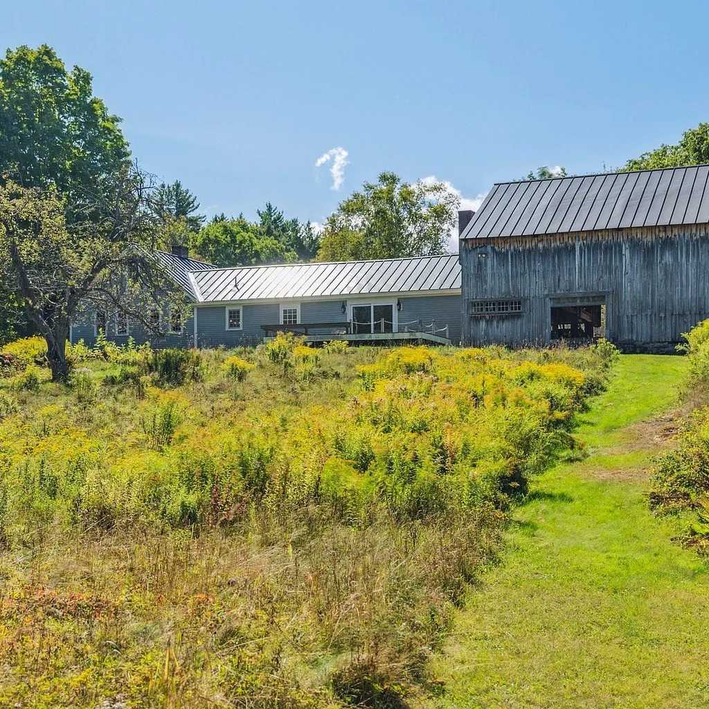 Meadow View of Ghislaine Maxwell NH Hideaway