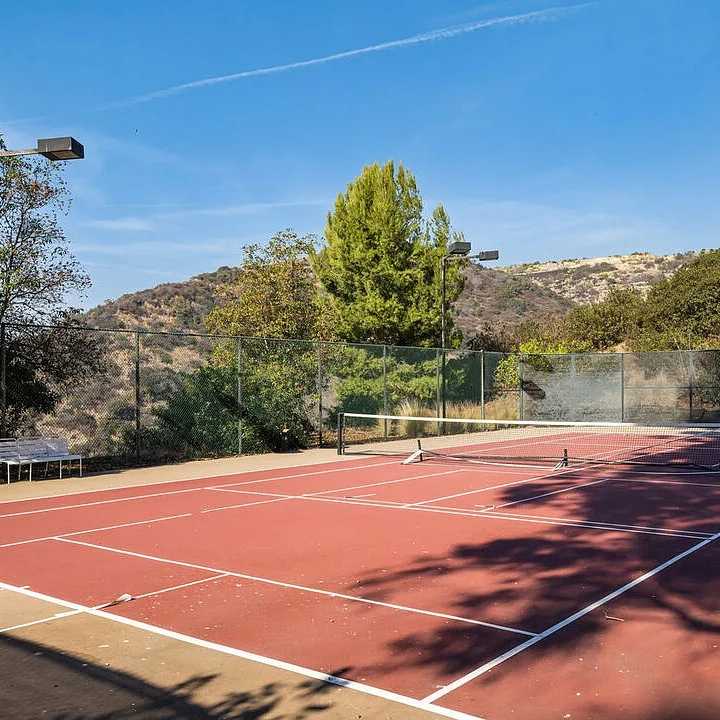 Tennis Court of Heather Dubrow’s Former CA Home