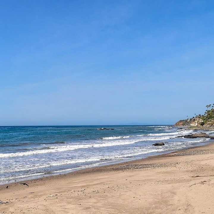 Coastal Panorama of Leonardo DiCaprio’s CA Home