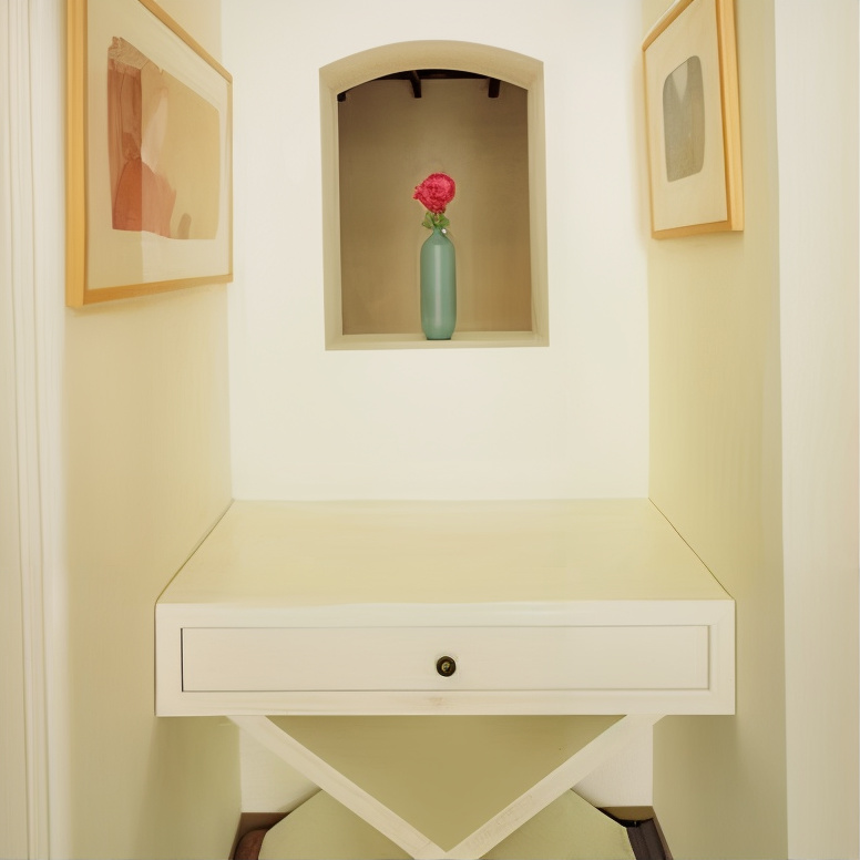 Decorative Alcove in Jamie Lee Curtis and Christopher Guest’s CA Home