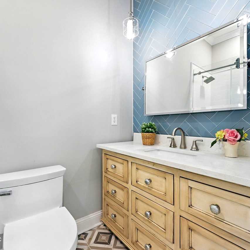 Bathroom in Travis Hunter’s FL Home