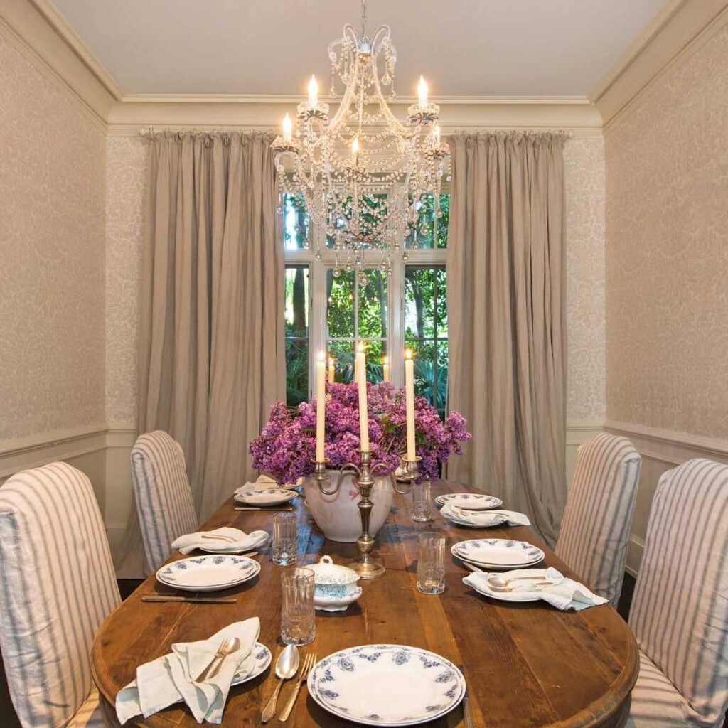 Dining Room in Jennifer Lawrence’s Former CA Home