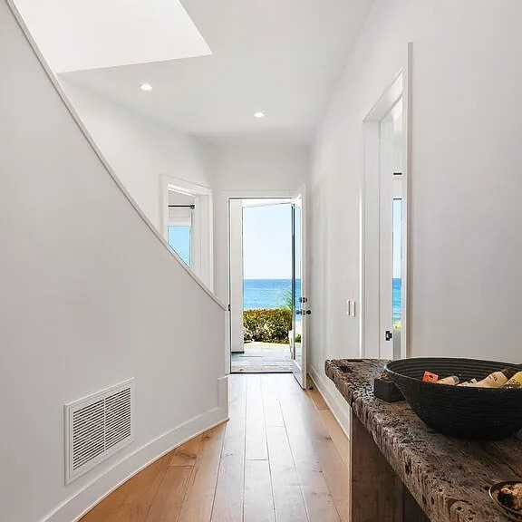 Curved Hallway in Leonardo DiCaprio’s CA Home