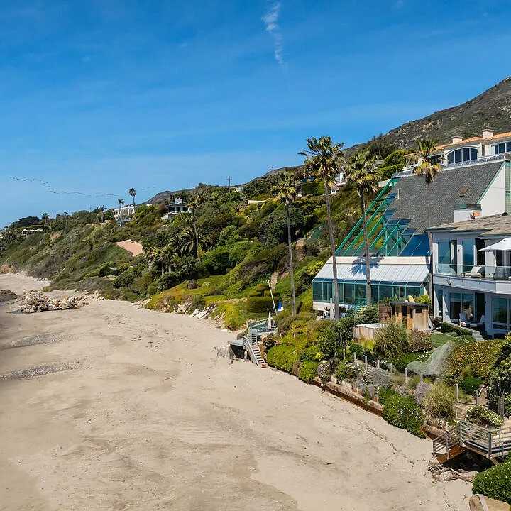 Shoreline View of Leonardo DiCaprio’s CA Home