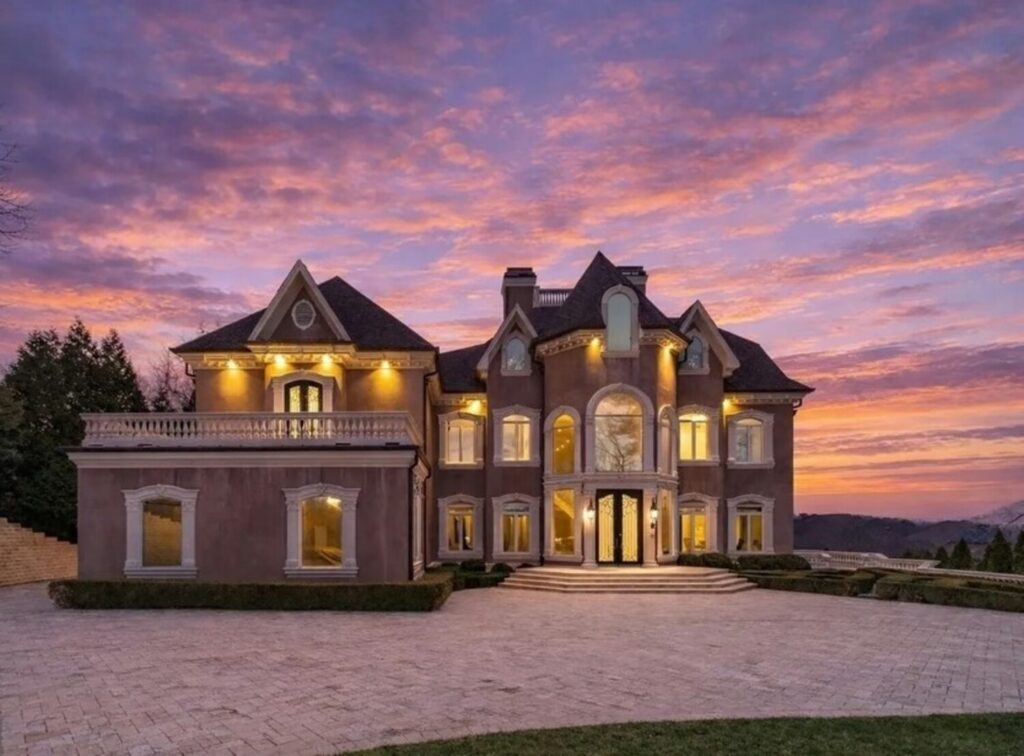 Steve Harvey's GA Home