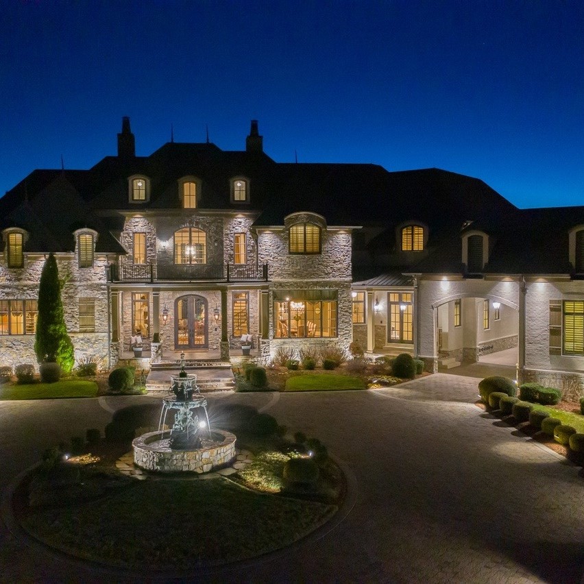 Dave Ramsey’s Former Tennessee Mansion